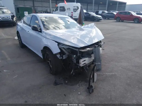 1N4BL4CW2RN322801 2024 NISSAN ALTIMA - Image 1