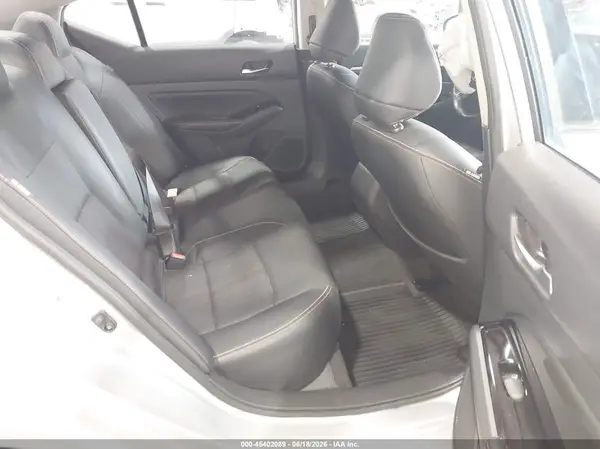 1N4BL4CW2RN403488 2024 NISSAN ALTIMA - Image 8