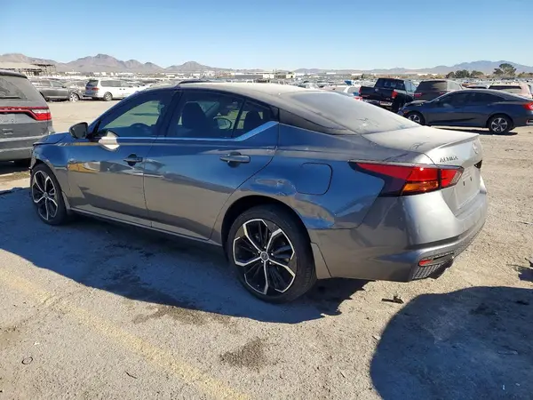 1N4BL4CW2RN405614 2024 NISSAN ALTIMA - Image 2