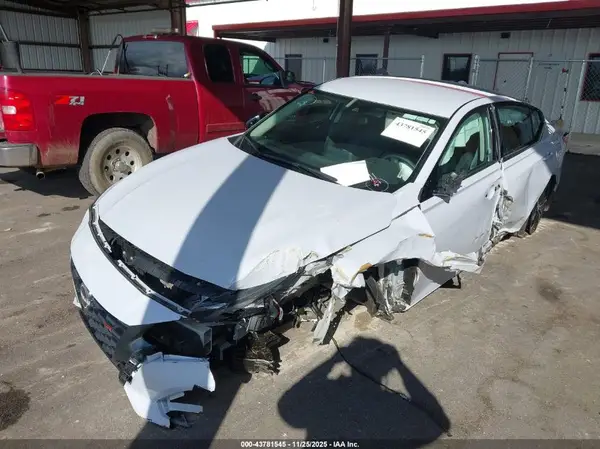 1N4BL4CW2SN351415 2025 NISSAN ALTIMA - Image 2