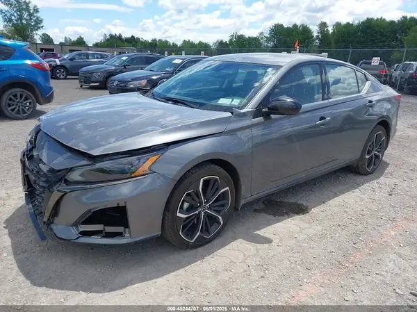 1N4BL4CW2SN412018 2025 NISSAN ALTIMA - Image 2