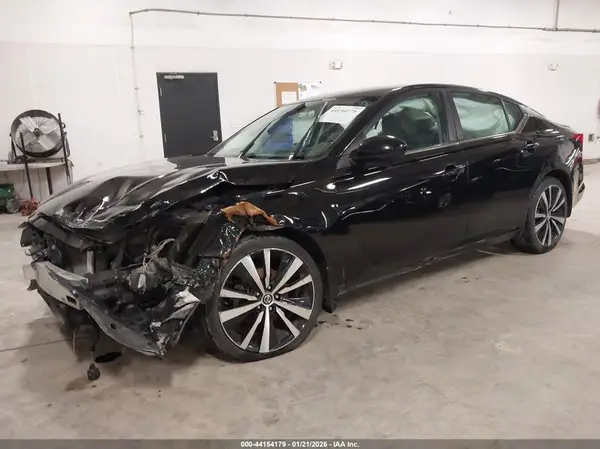 1N4BL4CW3KC148111 2019 NISSAN ALTIMA - Image 2