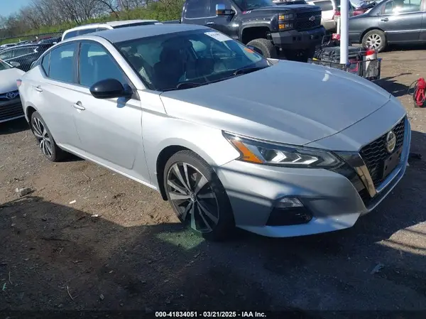 1N4BL4CW3KC149341 2019 NISSAN ALTIMA - Image 1