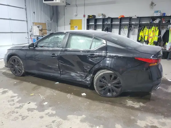1N4BL4CW3KC205813 2019 NISSAN ALTIMA - Image 2