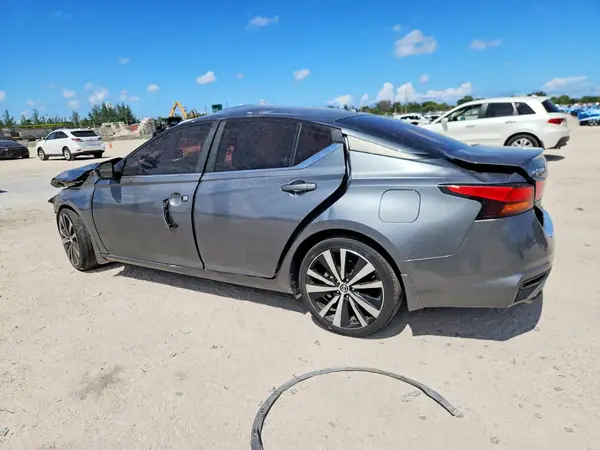 1N4BL4CW3LC259792 2020 NISSAN ALTIMA - Image 2