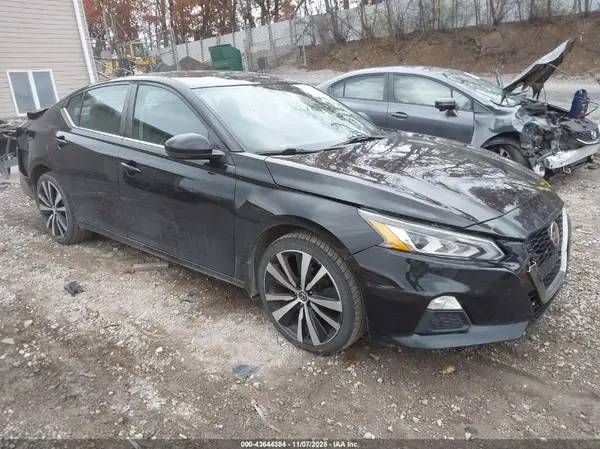 1N4BL4CW3LN308364 2020 NISSAN ALTIMA - Image 1