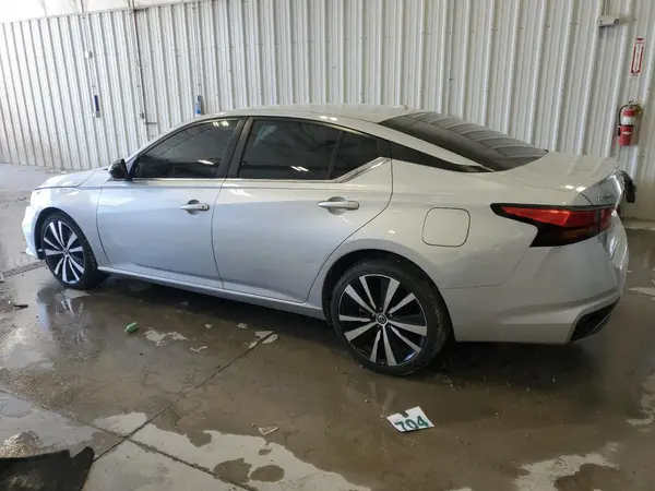 1N4BL4CW3MN312092 2021 NISSAN ALTIMA - Image 2