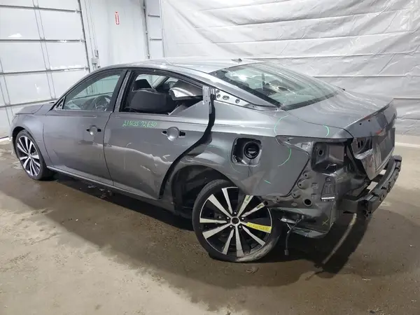 1N4BL4CW3MN420518 2021 NISSAN ALTIMA - Image 2