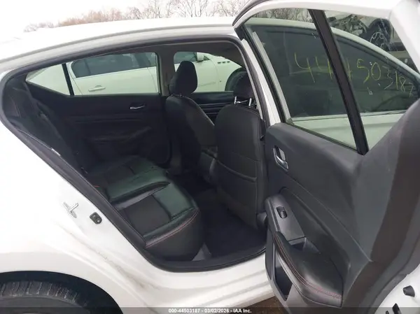 1N4BL4CW3NN411786 2022 NISSAN ALTIMA - Image 8