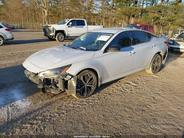 1N4BL4CW3PN374208 2023 NISSAN ALTIMA - Image 2