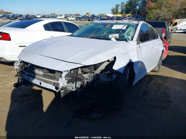 1N4BL4CW3RN368542 2024 NISSAN ALTIMA - Image 2