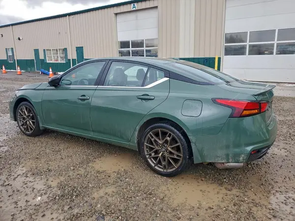 1N4BL4CW3SN332517 2025 NISSAN ALTIMA - Image 2