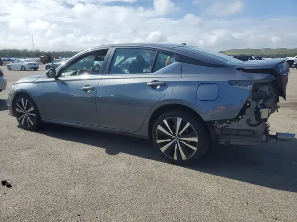 1N4BL4CW4KC175964 2019 NISSAN ALTIMA - Image 2