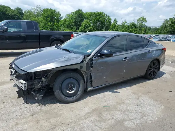 1N4BL4CW4KN318352 2019 NISSAN ALTIMA - Image 1