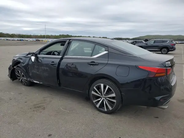 1N4BL4CW4KN321879 2019 NISSAN ALTIMA - Image 2