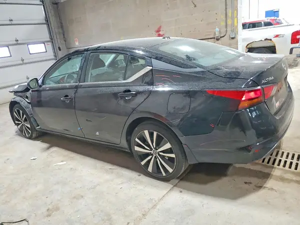 1N4BL4CW4KN322627 2019 NISSAN ALTIMA - Image 2