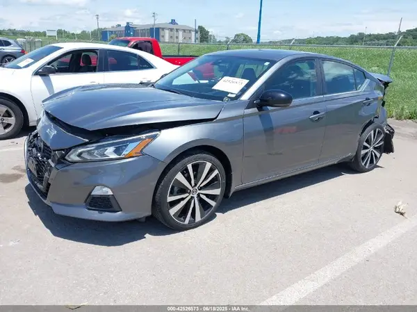 1N4BL4CW4LC172791 2020 NISSAN ALTIMA - Image 2