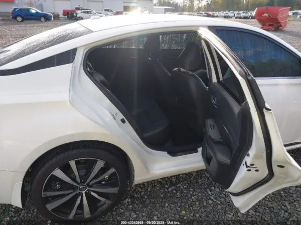 1N4BL4CW4LC185640 2020 NISSAN ALTIMA - Image 8