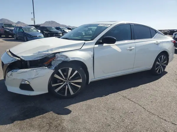 1N4BL4CW4LN316456 2020 NISSAN ALTIMA - Image 1