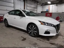 1N4BL4CW4MN421791 2021 NISSAN ALTIMA