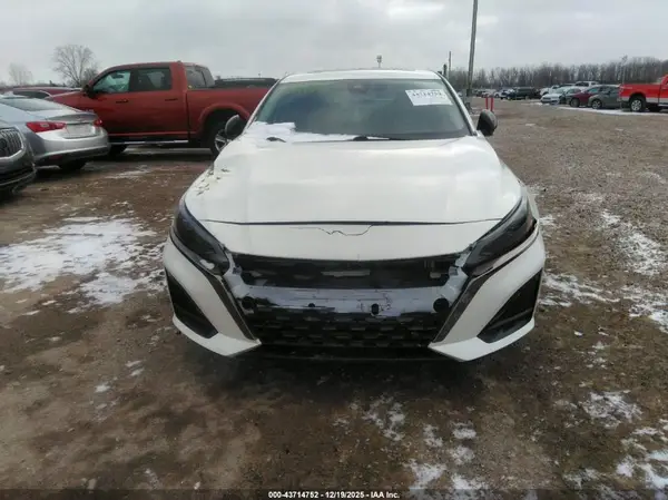 2023 NISSAN ALTIMA auction photo 6