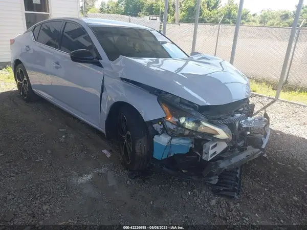 1N4BL4CW4PN383905 2023 NISSAN ALTIMA - Image 1