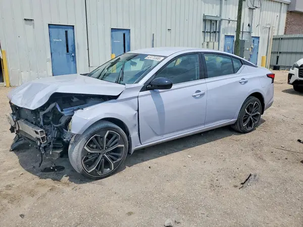 1N4BL4CW4RN382594 2024 NISSAN ALTIMA - Image 1