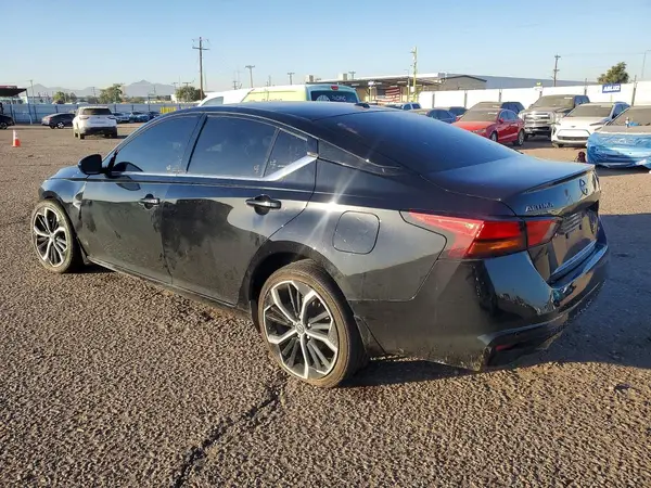 1N4BL4CW4RN402214 2024 NISSAN ALTIMA - Image 2
