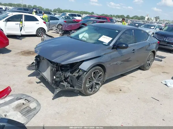 1N4BL4CW4RN412953 2024 NISSAN ALTIMA - Image 2