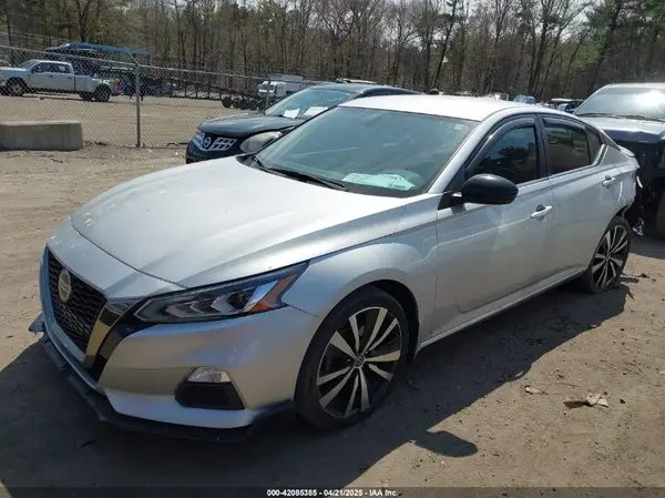 1N4BL4CW5KC155867 2019 NISSAN ALTIMA - Image 2