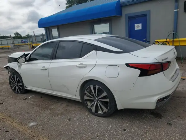 1N4BL4CW5KC182910 2019 NISSAN ALTIMA - Image 2