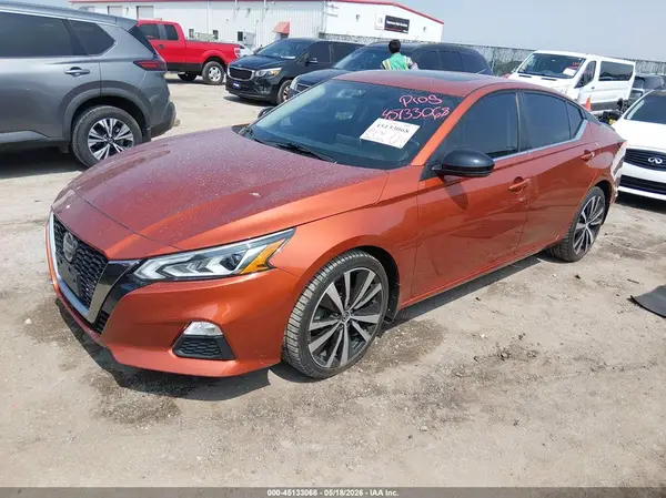 1N4BL4CW5KN318232 2019 NISSAN ALTIMA - Image 2