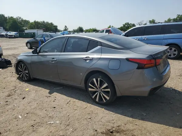 1N4BL4CW5KN320823 2019 NISSAN ALTIMA - Image 2