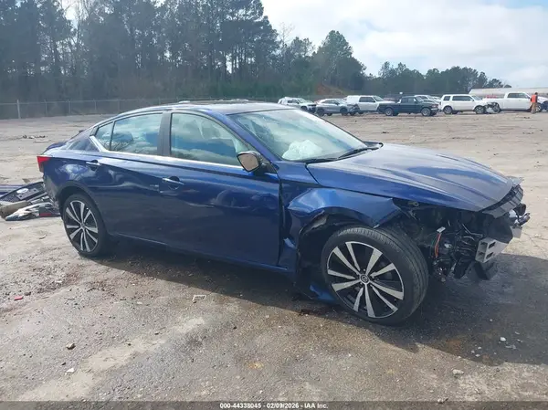 1N4BL4CW5LC144238 2020 NISSAN ALTIMA - Image 1