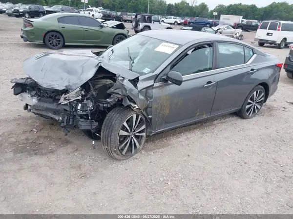 1N4BL4CW5LC234148 2020 NISSAN ALTIMA - Image 2