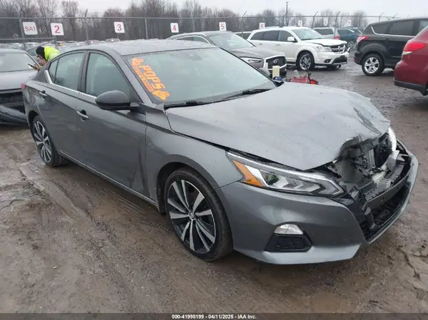 1N4BL4CW5MN340590 2021 NISSAN ALTIMA - Image 1