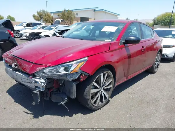 1N4BL4CW5NN313388 2022 NISSAN ALTIMA - Image 2