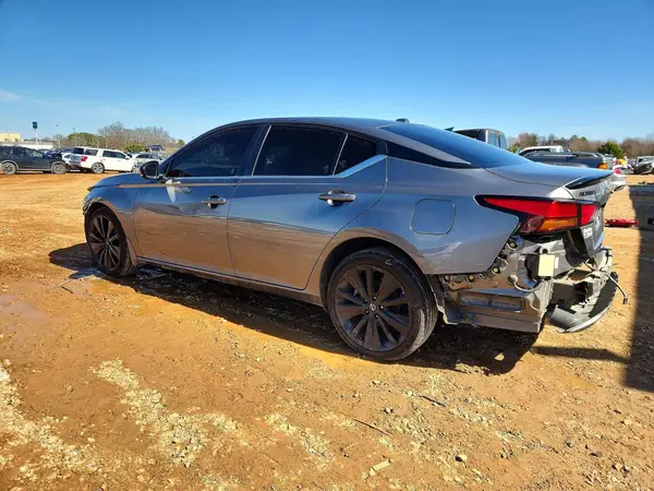 1N4BL4CW5NN397700 2022 NISSAN ALTIMA - Image 2