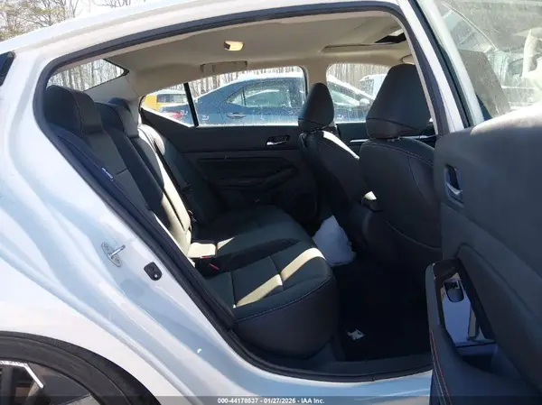 1N4BL4CW5PN343915 2023 NISSAN ALTIMA - Image 8