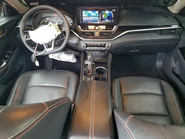 1N4BL4CW5RN389389 2024 NISSAN ALTIMA - Image 8