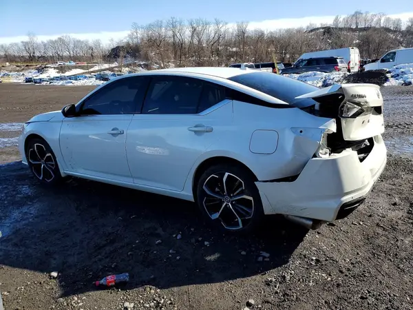 1N4BL4CW5RN413772 2024 NISSAN ALTIMA - Image 2