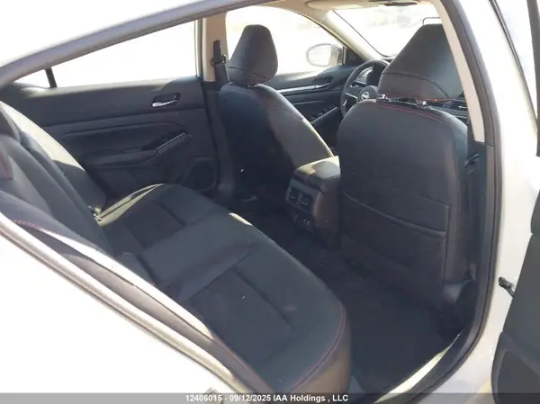 1N4BL4CW5RN424724 2024 NISSAN ALTIMA - Image 8