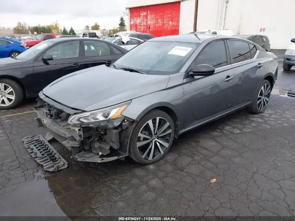 1N4BL4CW6KC141508 2019 NISSAN ALTIMA - Image 2