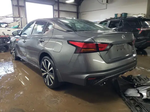 1N4BL4CW6KC245464 2019 NISSAN ALTIMA - Image 2