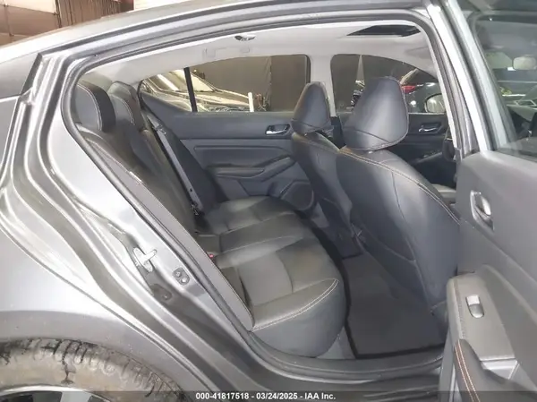 1N4BL4CW6KN303044 2019 NISSAN ALTIMA - Image 8