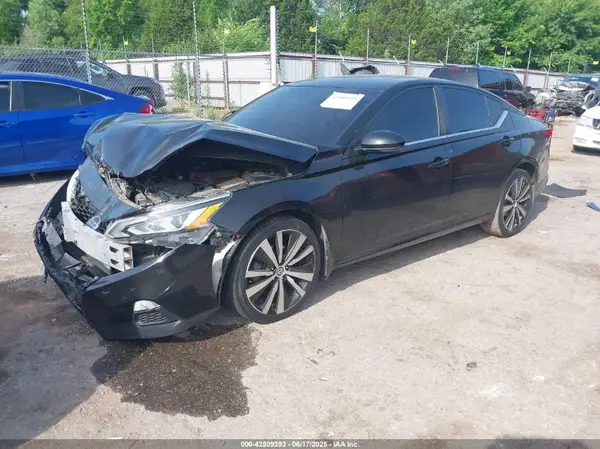 1N4BL4CW6KN304016 2019 NISSAN ALTIMA - Image 2