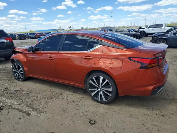 1N4BL4CW6KN313332 2019 NISSAN ALTIMA - Image 2