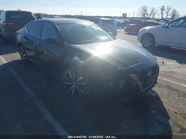 1N4BL4CW6LC181461 2020 NISSAN ALTIMA - Image 1