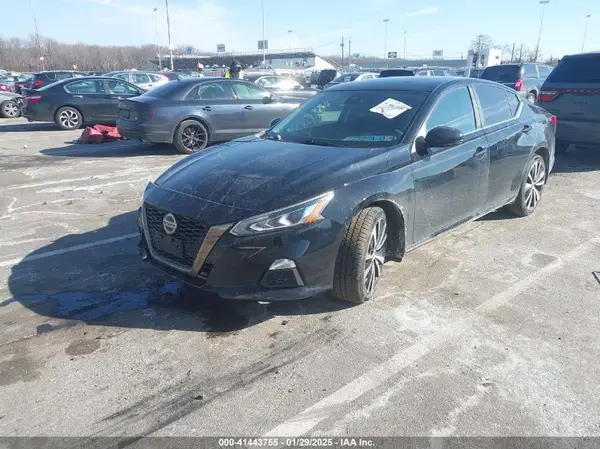 1N4BL4CW6LC181461 2020 NISSAN ALTIMA - Image 2