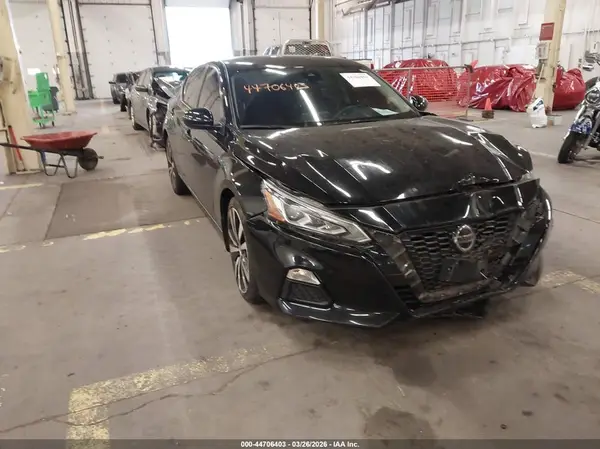 1N4BL4CW6LC218427 2020 NISSAN ALTIMA - Image 1